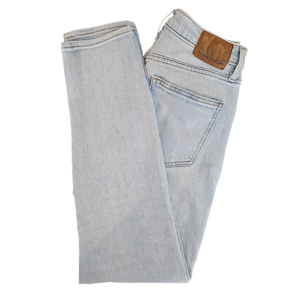 Aritzia Denim Forum Women's Jeans High-Rise‎ Ankle Light Blue The Yoko Slim | 27